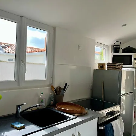 St Gilles - Quartier Arago - 300m فيلة *