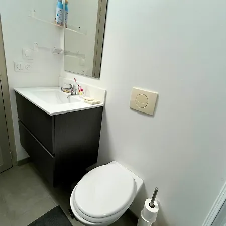 Villa St Gilles - Quartier Arago - 300m *